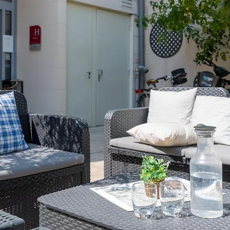 Hotel Versailles Chantiers-2